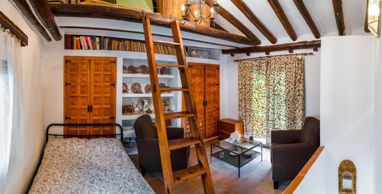 Апартаменты La Casa De La Tia Pilar Казорла Экстерьер фото